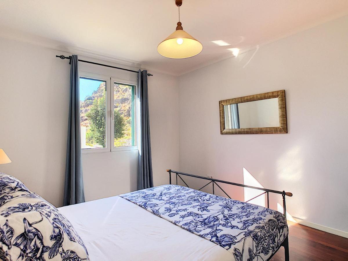Sea N' Sun Apartment By Lovelystay Ribeira Brava Kültér fotó