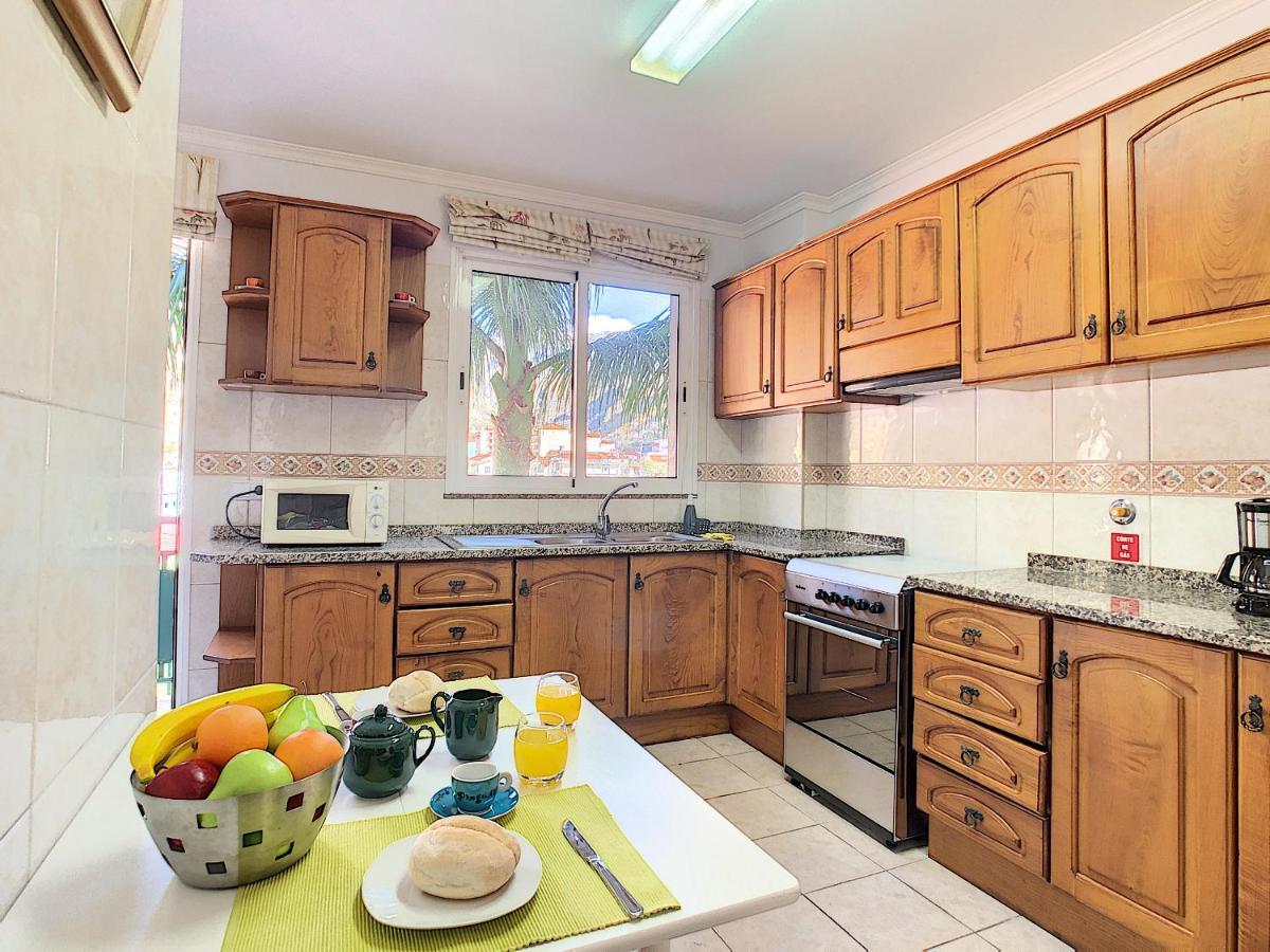 Sea N' Sun Apartment By Lovelystay Ribeira Brava Kültér fotó
