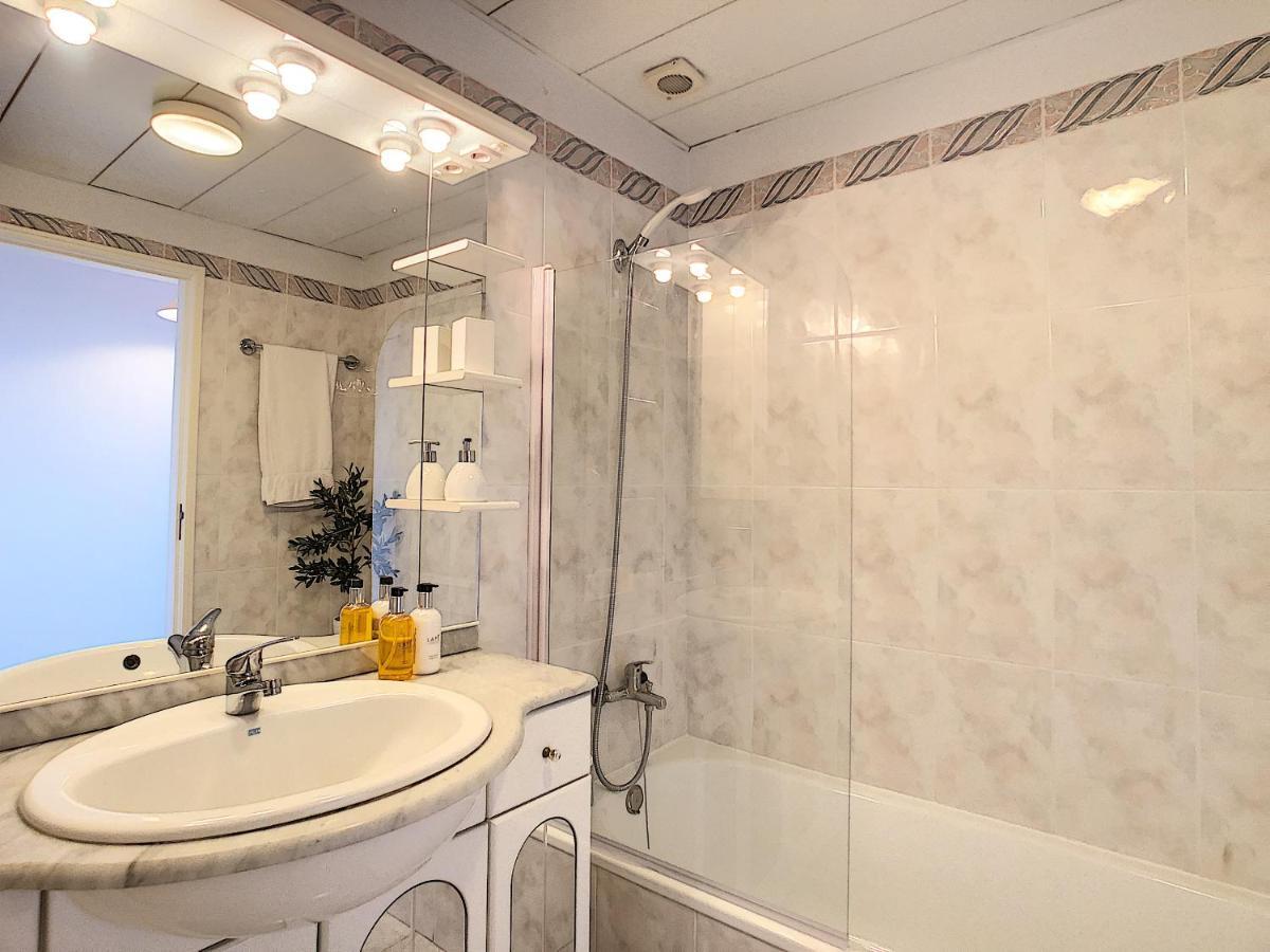 Sea N' Sun Apartment By Lovelystay Ribeira Brava Kültér fotó
