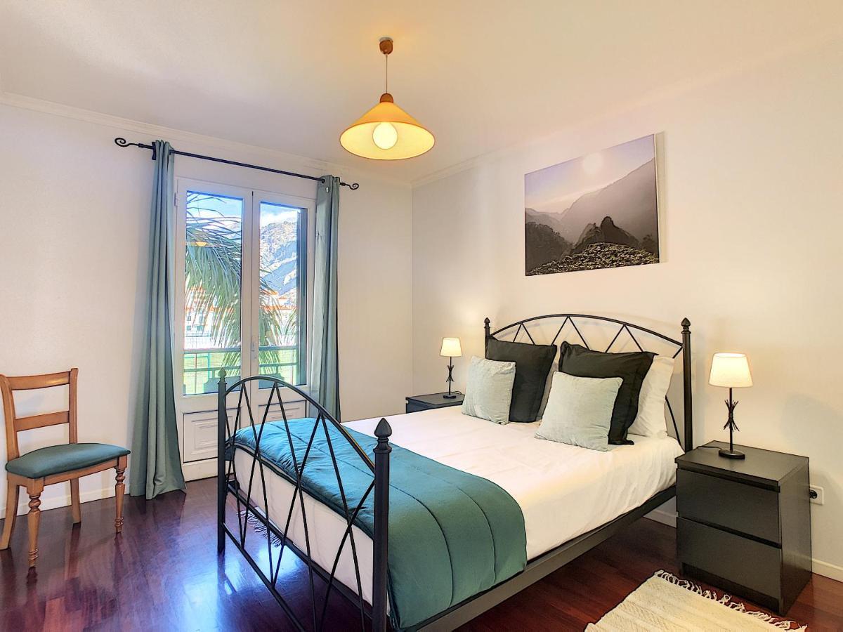 Sea N' Sun Apartment By Lovelystay Ribeira Brava Kültér fotó